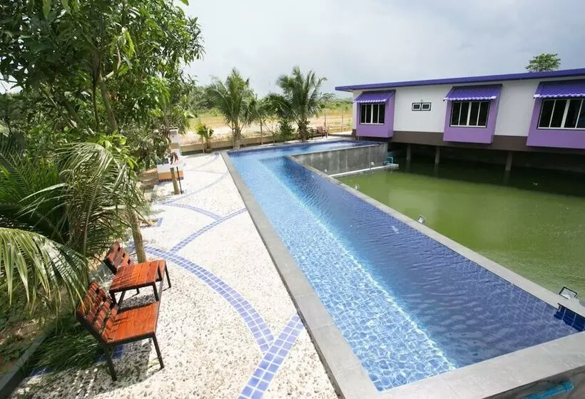 هتل Ban Pak Chaytung Trang