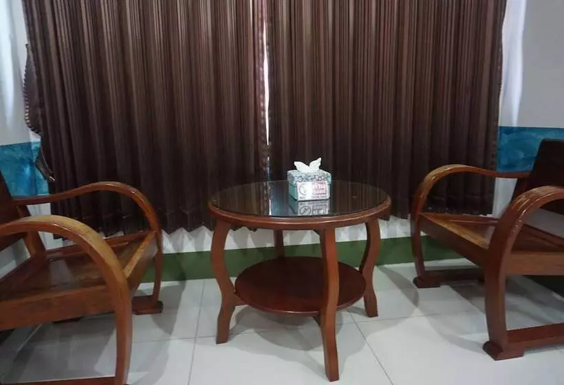 هتل Ban Pak Chaytung Trang