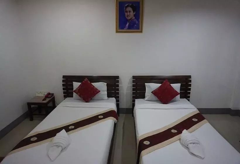 هتل Ban Pak Chaytung Trang