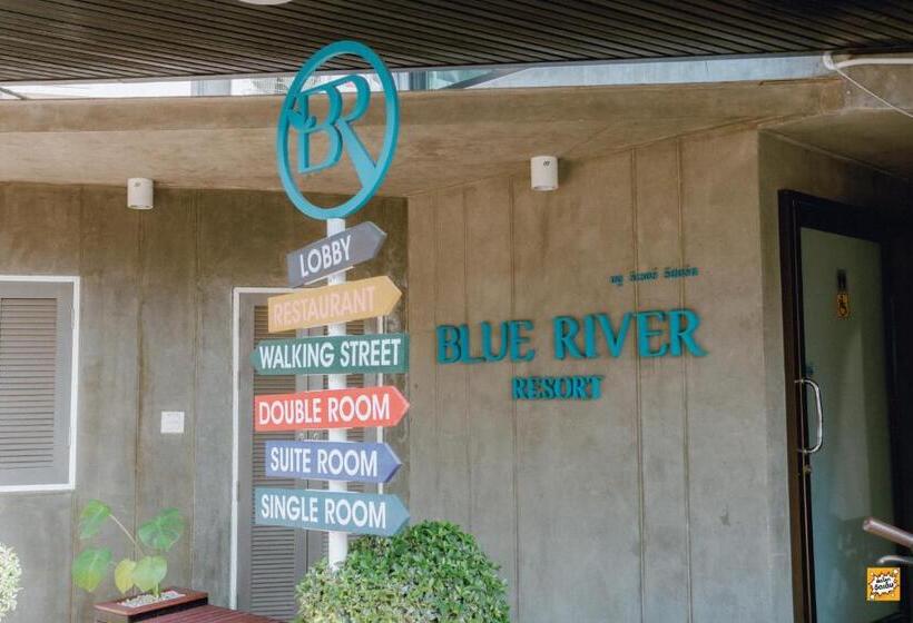 בית מלון כפרי Blue River Resort