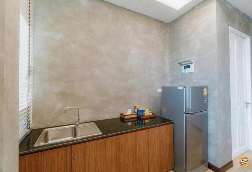 בית מלון כפרי Blue River Resort