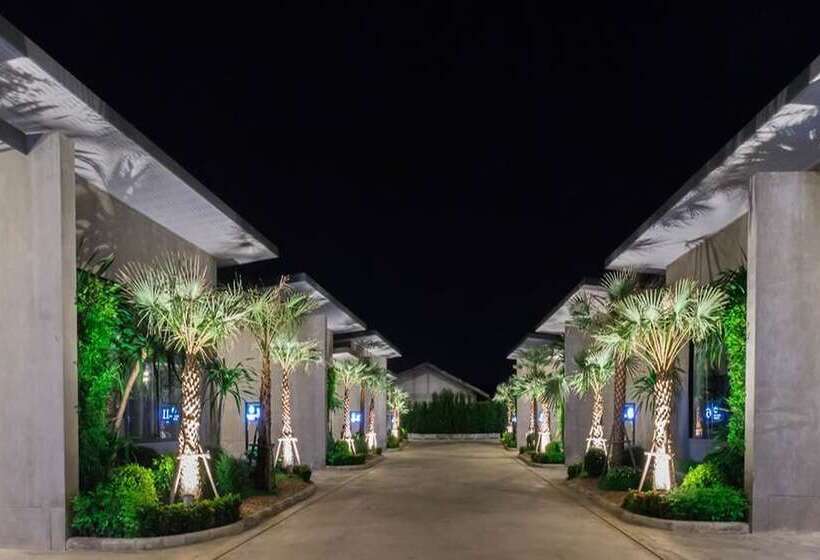 בית מלון כפרי Blue River Resort