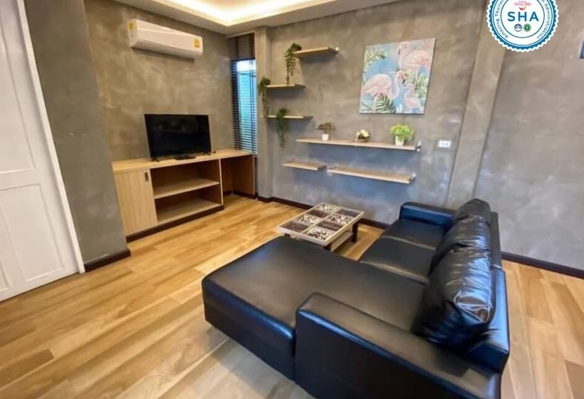 בית מלון כפרי Blue River Resort