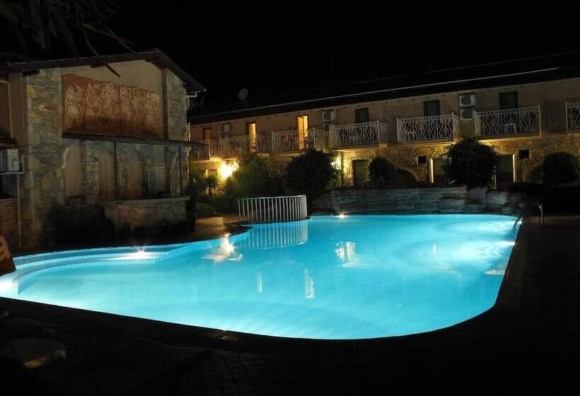 Hotel Dalyan Paradise