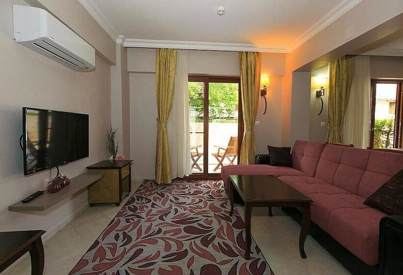 Hotel Dalyan Paradise