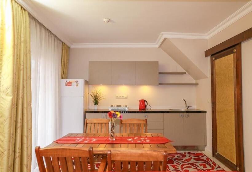 Hotel Dalyan Paradise