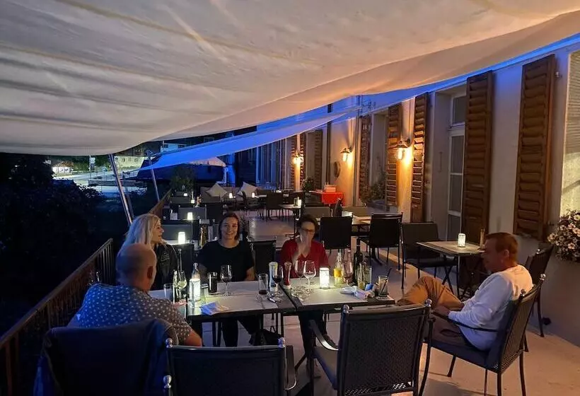 Hotelli Du Glacier Boutique & Traditions