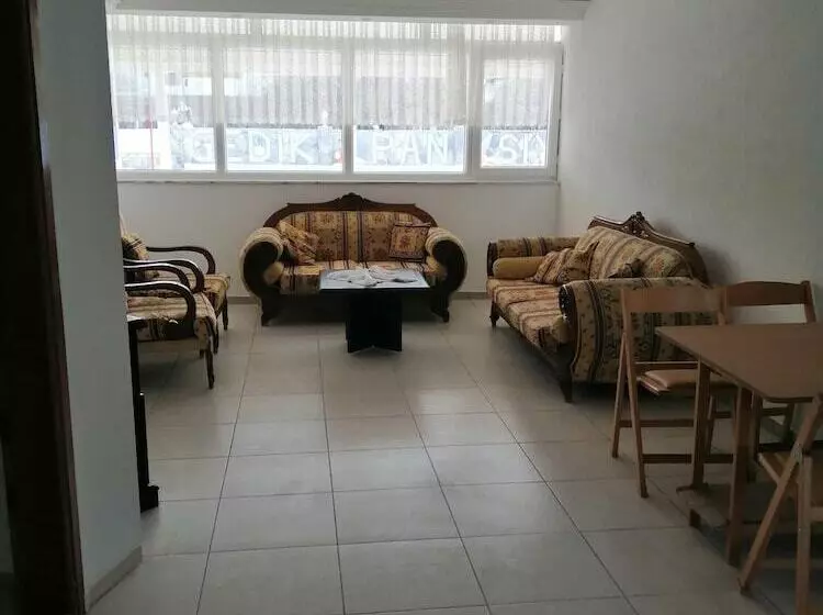 ホテル Gedik Pansiyon