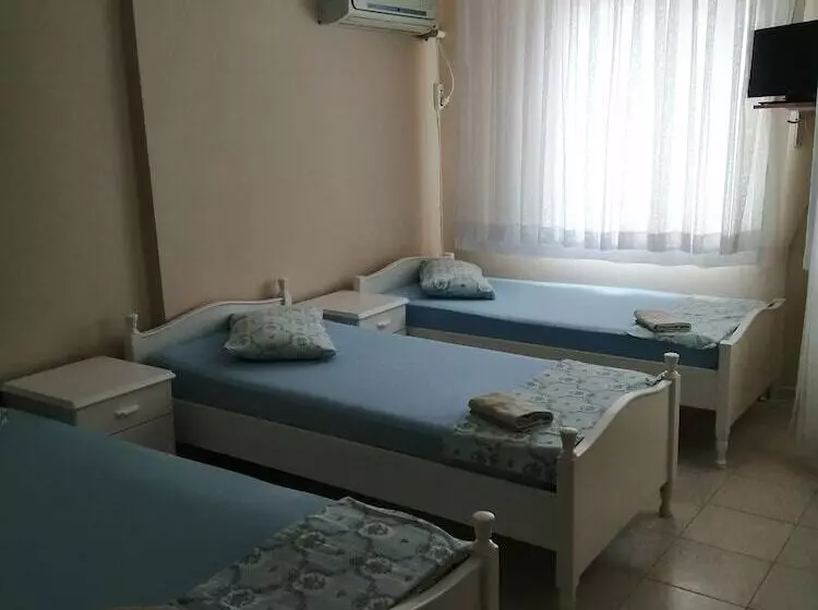 ホテル Gedik Pansiyon