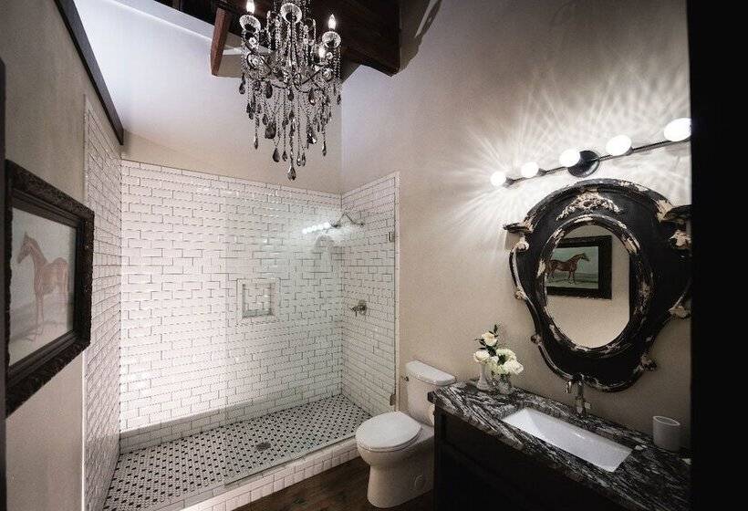 בית מלון כפרי Gunrunner Boutique