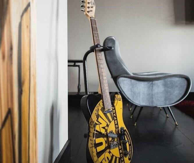 בית מלון כפרי Gunrunner Boutique