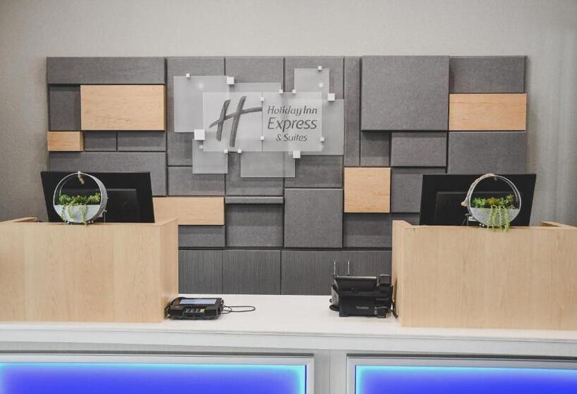 فندق Holiday Inn Express & Suites Omaha Downtown Airport, An Ihg