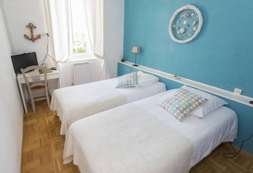 فندق Hôtel La Cauquière