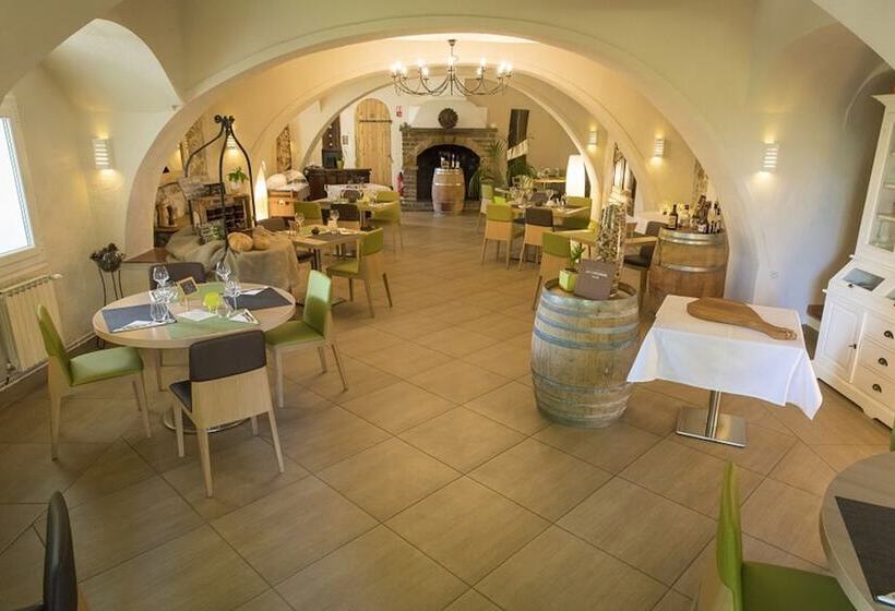 فندق Hôtel La Cauquière