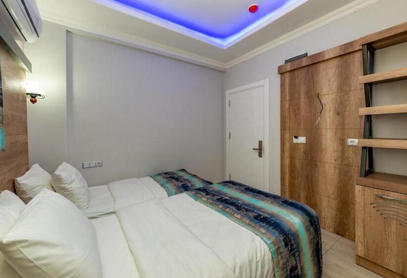 هتل Linda Expo Palace