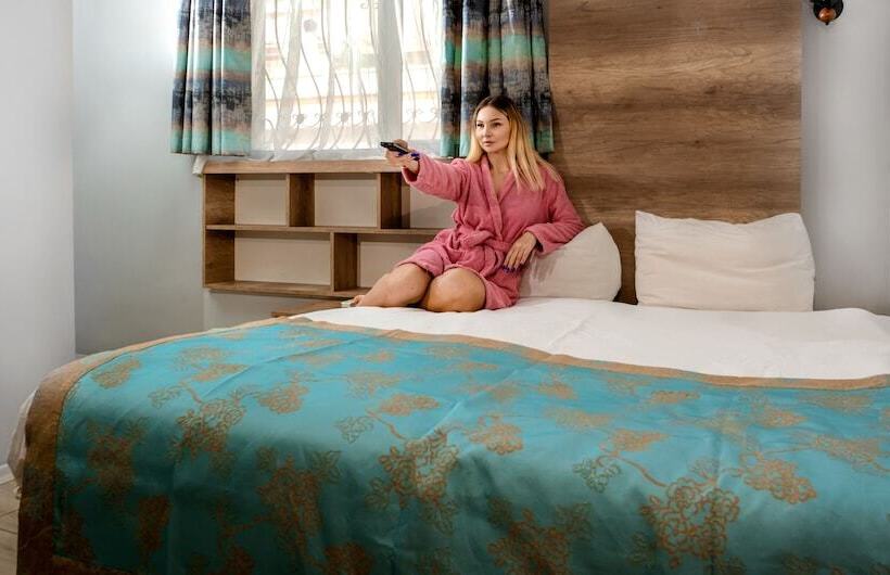 هتل Linda Expo Palace