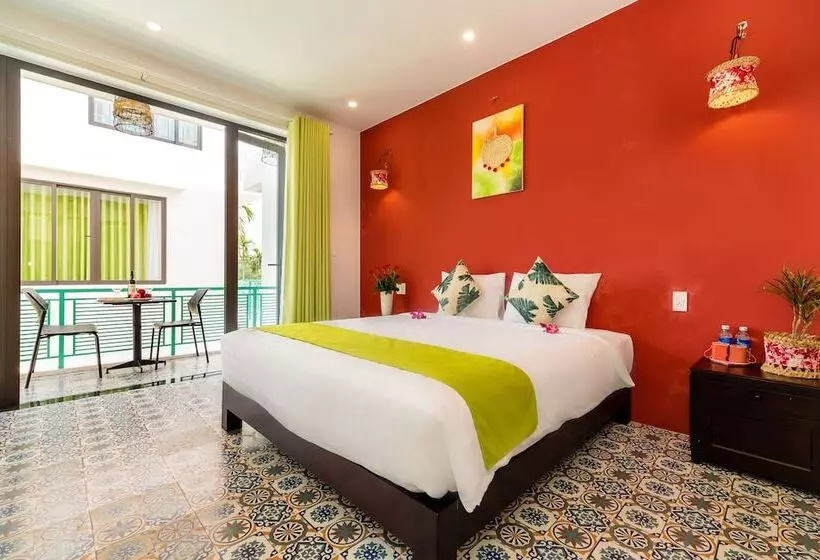 هتل Sunny Riverside Homestay
