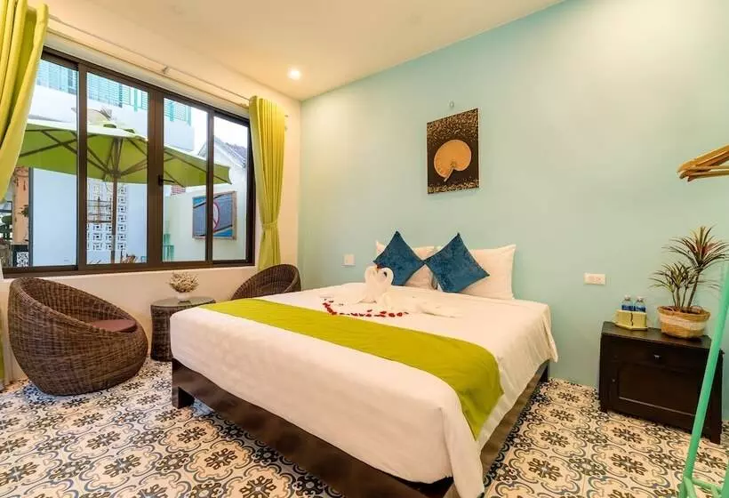 هتل Sunny Riverside Homestay