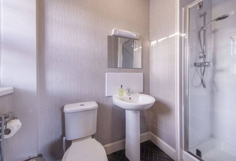 هتل The Allan Park