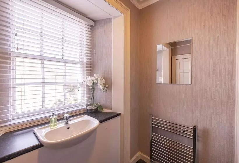 Hotelli The Allan Park