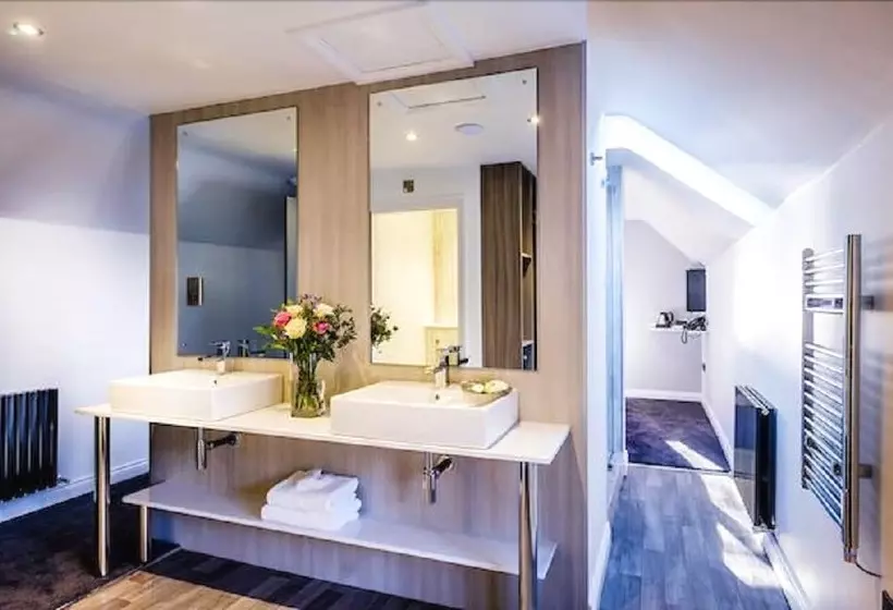 Hotelli The Country Park