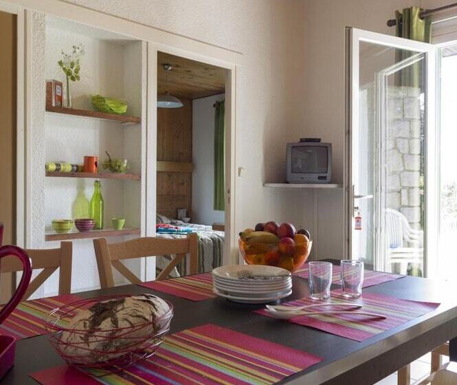 호텔 Vvf Haute Loire Haute Ardèche, Tence