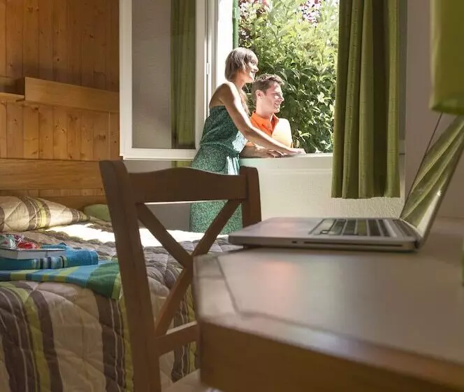 Hotelli Vvf Haute Loire Haute Ardèche, Tence