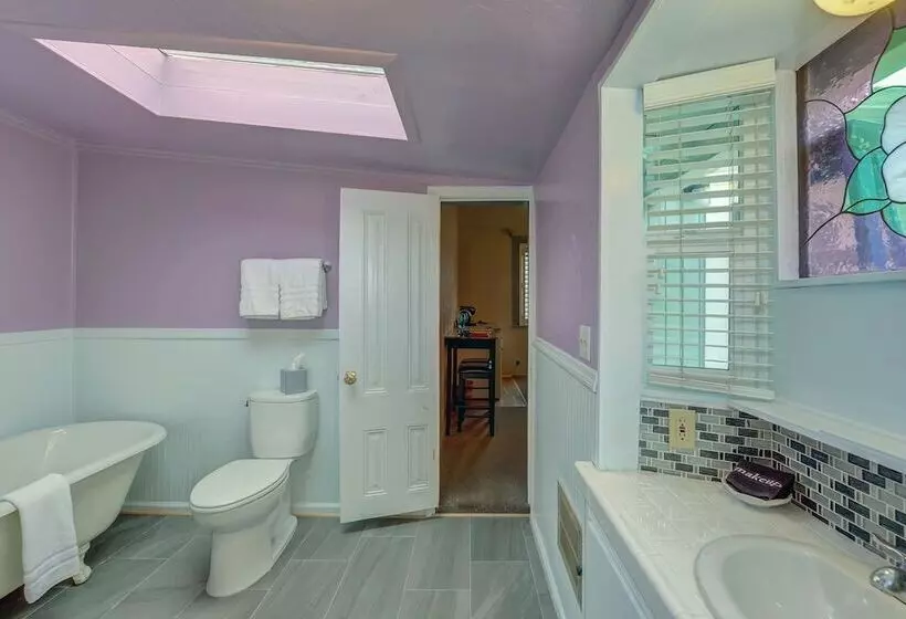 Majatalo Carlisle Garden Suites