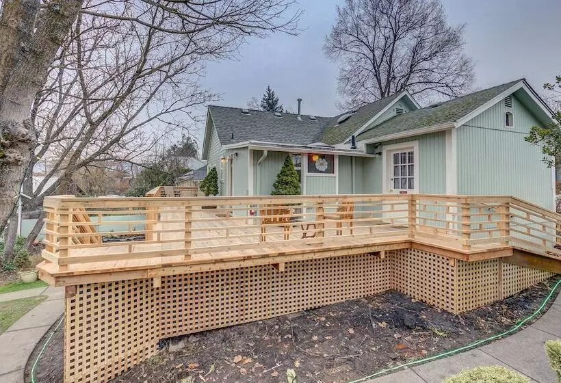 Majatalo Carlisle Garden Suites