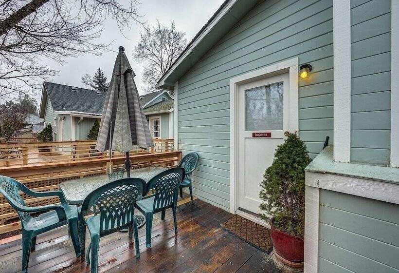 Panzió Carlisle Garden Suites