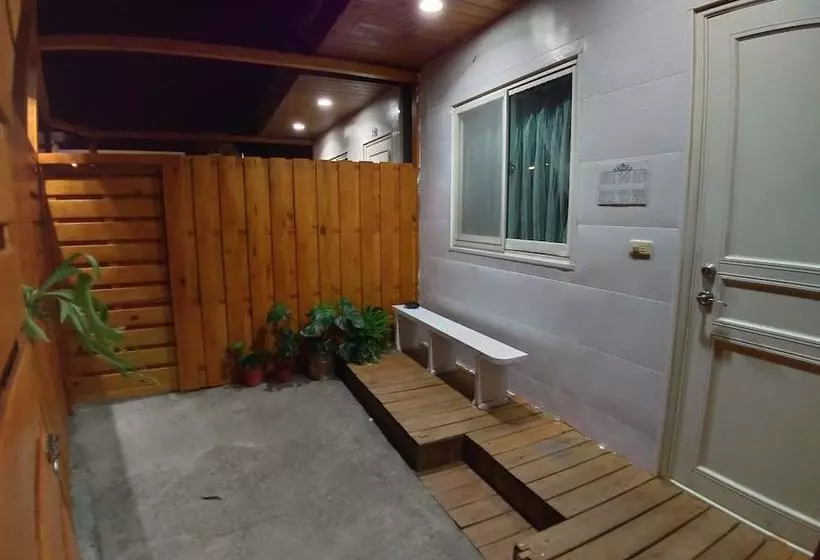پانسیون Kenting Love Cabin