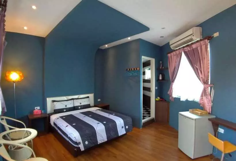 پانسیون Kenting Love Cabin