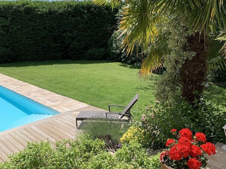 ペンション Maison D Hôtes Joussaume Latour