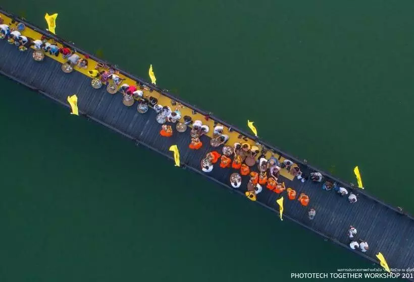 پانسیون Phiphu Art And Gallery Boutique Sukhothai