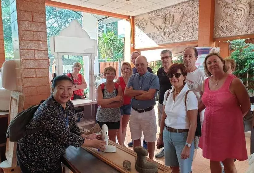 پانسیون Phiphu Art And Gallery Boutique Sukhothai