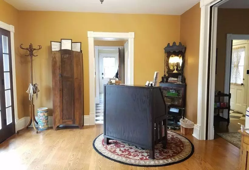 The Marie Bed And Breakfast