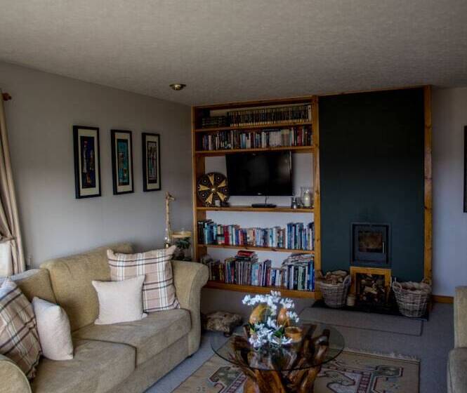 مبيت وإفطار Davar