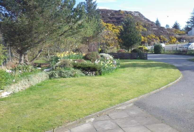 مبيت وإفطار Davar