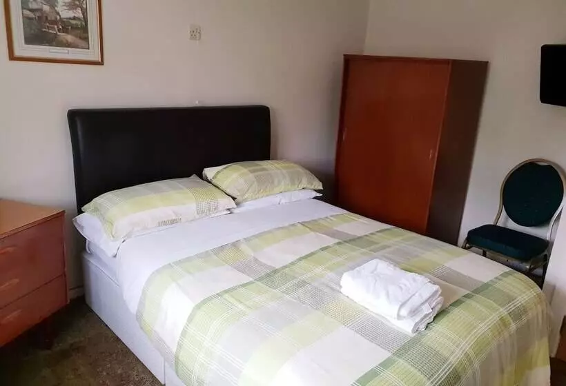 Aamiaismajoitus (B&B) Old Priory Guest House