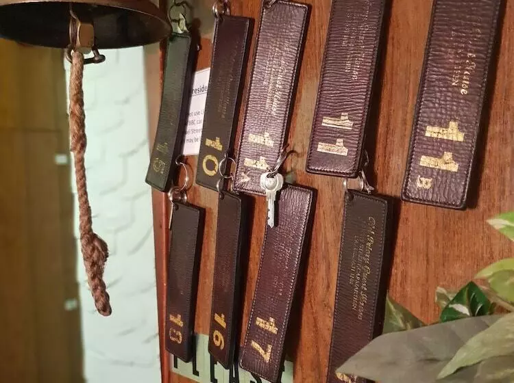 Aamiaismajoitus (B&B) Old Priory Guest House