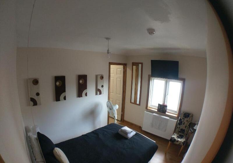 مبيت وإفطار The Rifle Volunteer