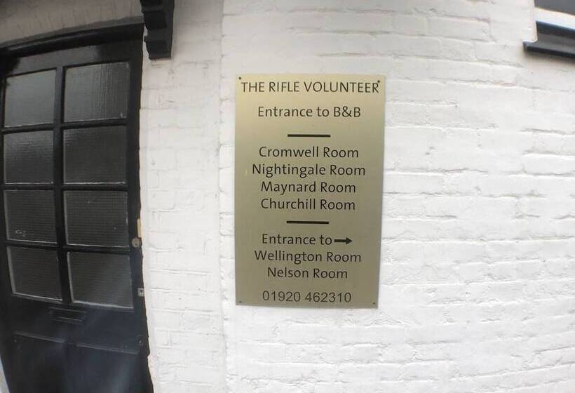 مبيت وإفطار The Rifle Volunteer