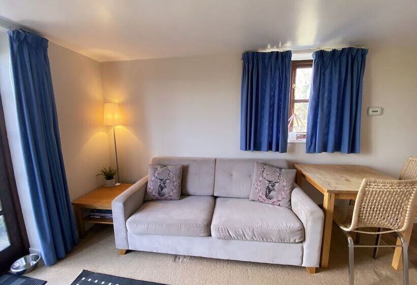 住宿加早餐  The Rose Cottage Inn