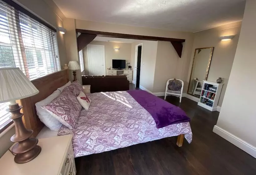 Aamiaismajoitus (B&B) The Rose Cottage Inn