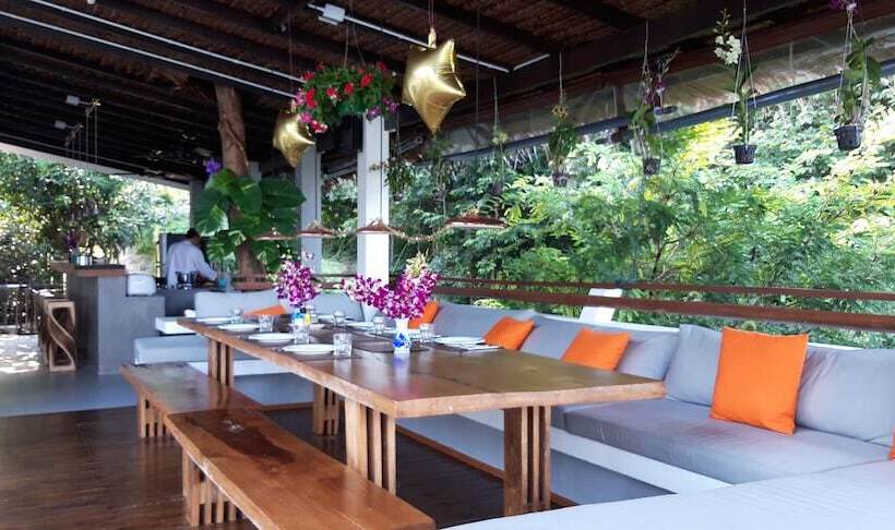 Hotelli Padel Phangan Suite