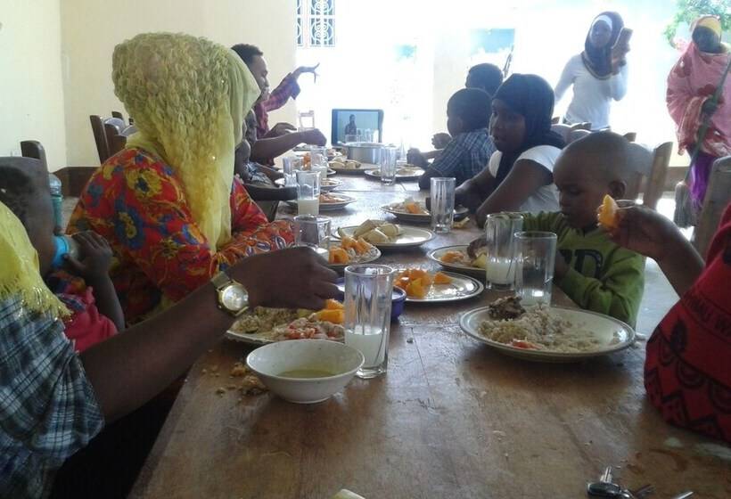 בית מלון כפרי Paipai Zanzibar