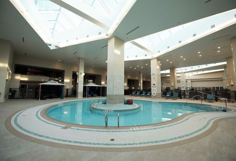 בית מלון כפרי The Alder At Resorts World Catskills