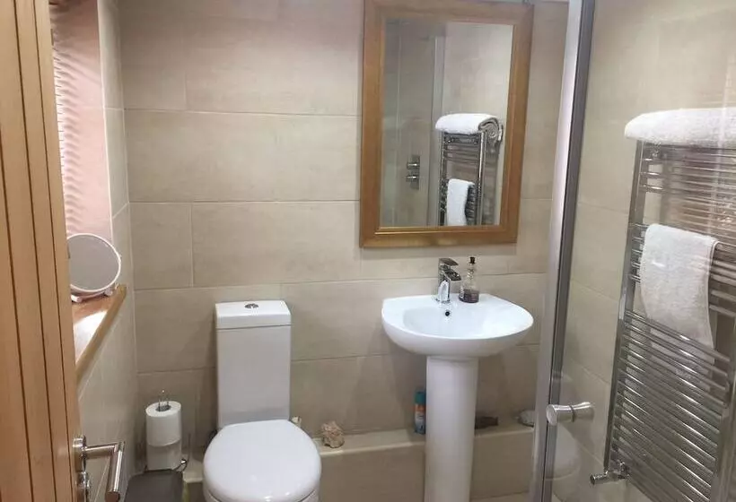 Hotelli The Old Vicarage Lodge