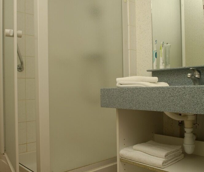 هتل Village Vacances Azureva Kerjouanno