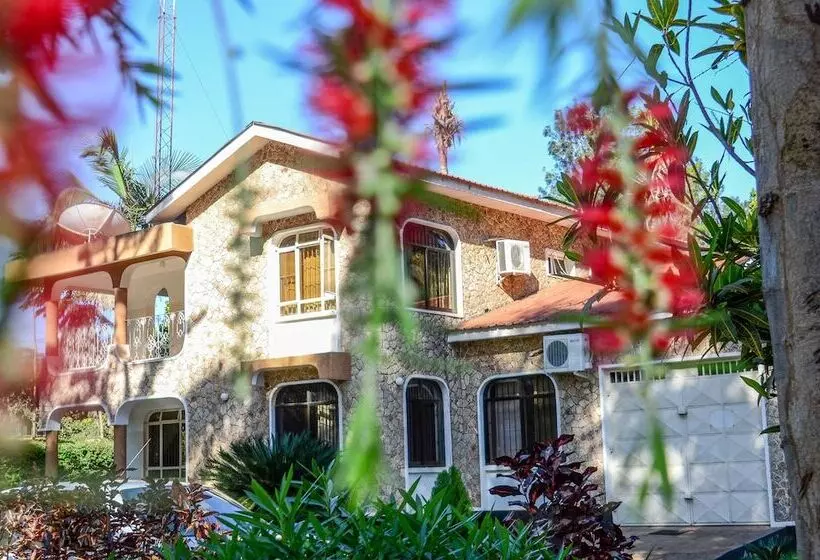 ユースホステル Mama Thea Homes